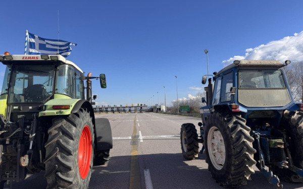 Μπλόκο Μαλγάρων: Αβέβαιη η συμμετοχή των αγροτών στη συνάντηση στο Μαξίμου - Τι τους κρατάει πίσω
