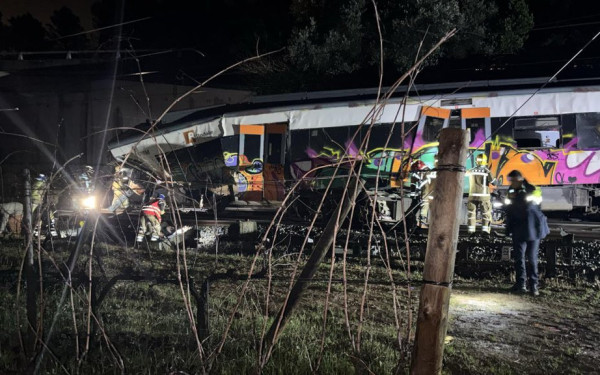Νέος εκτροχιασμός τρένου στην Ισπανία: 15 τραυματίες κοντά στη Βαρκελώνη