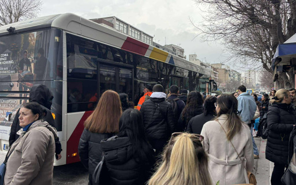 Θεσσαλονίκη: Γολγοθάς οι μετακινήσεις των κατοίκων των δυτικών συνοικιών - Χωρίς τηλεματική η στάση Πλατεία Δημοκρατίας