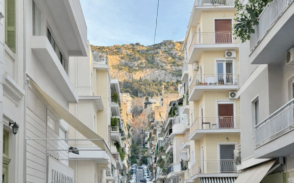 Η Ελλάδα 2η στην ΕΕ στις αυξήσεις ενοικίων το 2025 - Η στέγαση «τρώει» έως 93% του μέσου μισθού