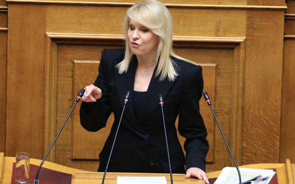 Θ. Τζάκρη: Άμεση διερεύνηση για τις συλλήψεις φοιτητών στο ΑΠΘ και τις καταγγελίες για εξευτελιστική μεταχείρισή τους από τους αστυνομικούς