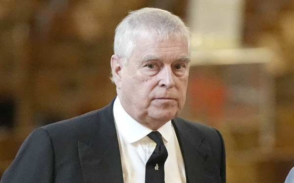 «Είμαι γιος της βασίλισσας, δεν μπορείτε να το κάνετε», φώναζε κατά τη σύλληψή του ο πρίγκιπας Άντριου