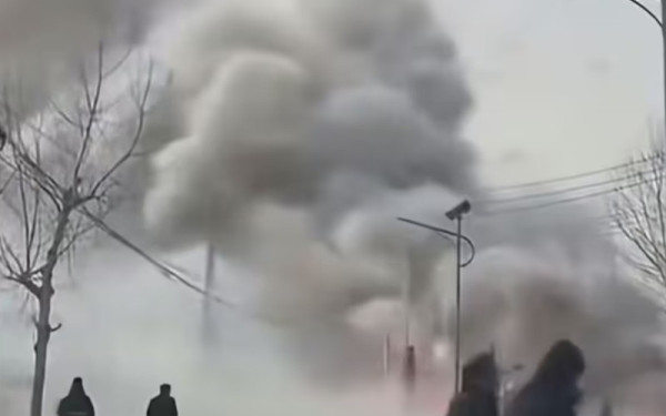 Εκρήξεις ακούγονται στο Ντουμπάι - Προειδοποίηση των ΗΑΕ
