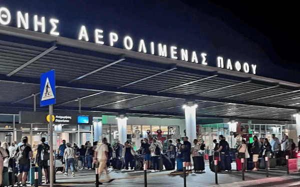 Συναγερμός στην Κύπρο: Έκλεισε ο εναέριος χώρος - Ακυρώνονται πτήσεις - Εντοπίστηκε πιθανό ύποπτο αντικείμενο - Απογειώθηκαν τα F16