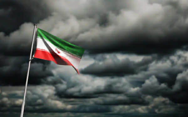 Ιράν: «Οι επιθέσεις σε πολιτικές υποδομές είναι έγκλημα πολέμου» - Ο Τραμπ επανέλαβε τις απειλές για «αφανισμό»