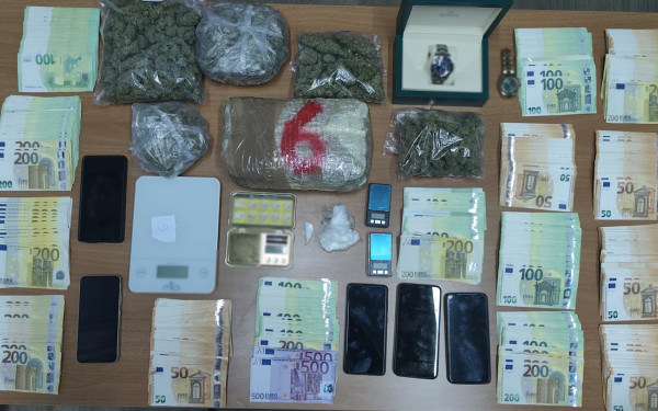 Ρόδος: Στις φυλακές οδηγούνται οι 2 από τους 5 κατηγορούμενος για την υπόθεση διακίνησης 7 κιλών κοκαΐνης