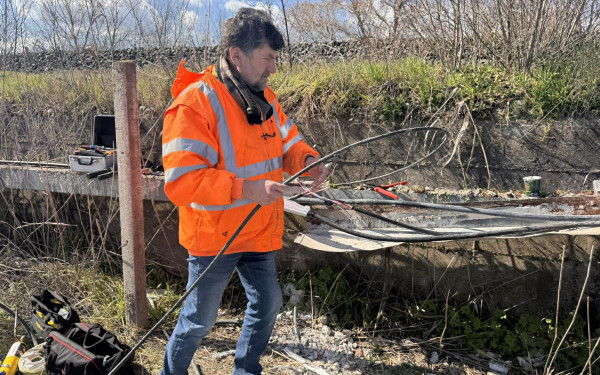 Ημαθία: Τέσσερα περιστατικά δολιοφθοράς σε τρία διαφορετικά σημεία του δικτύου τηλεδιοίκησης στα τρένα μέσα σε μια εβδομάδα