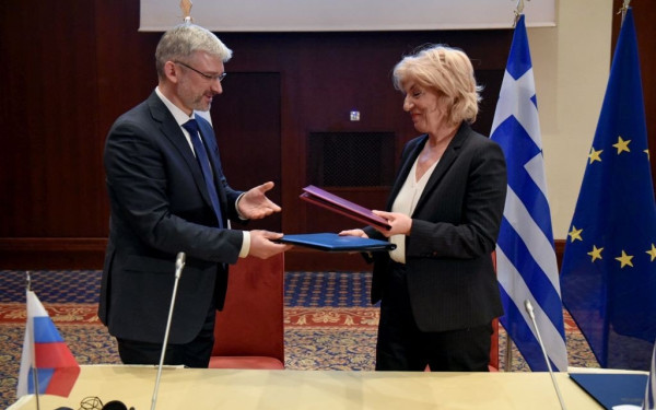 Θεσσαλονίκη: Υπογράφηκε το πρωτόκολλο της 12ης ΜΔΕ Ελλάδας - Ρωσίας