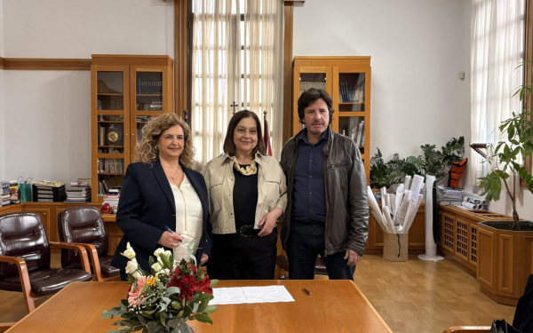 Μνημόνιο συνεργασίας Δήμου Καλαμαριάς και Δήμου Κορδελιού Ευόσμου για τους Βιβλιοσκώληκες