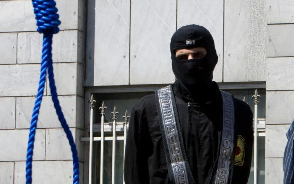 Ιράν: Στην αγχόνη τρεις «ταραχοποιοί» για φόνους και κατασκοπεία