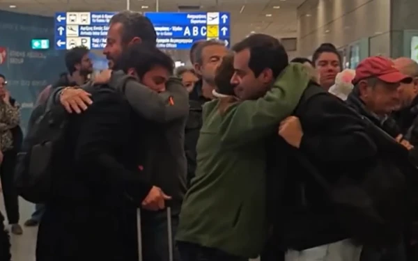 Δύο πτήσεις επαναπατρισμού θα γίνουν σήμερα, από Ντουμπάϊ και Ντόχα