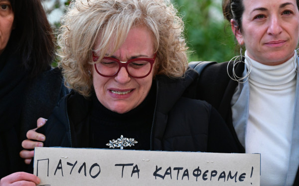 Μάγδα Φύσσα: «Παύλο, νικήσαμε» - Συγκινητικές στιγμές μετά την τελεσίδικη απόφαση του Εφετείου για την Χρυσή Αυγή