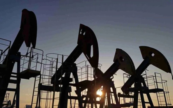 Η Ρωσία «παγώνει» τις εξαγωγές βενζίνης από την 1η Απριλίου