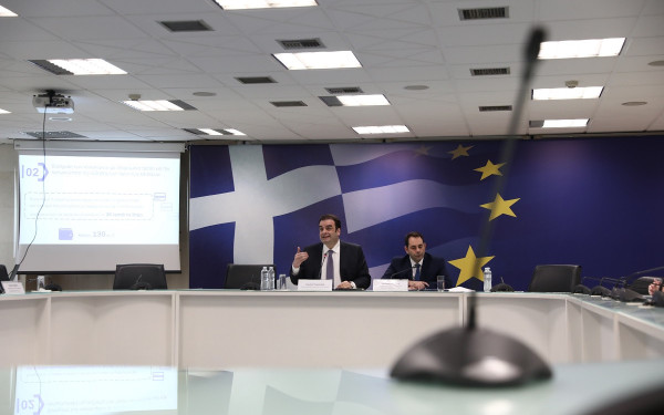 Δείτε live την εξειδίκευση των μέτρων για τον πόλεμο στη Μέση Ανατολή