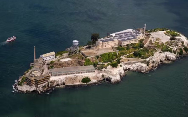 Λευκός Οίκος: Ζητά 152 εκατ. δολάρια για την επαναλειτουργία των φυλακών του Αλκατράζ