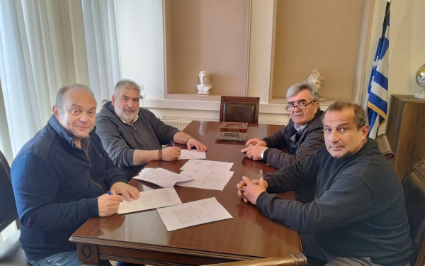 Εορδαία: Κατασκευάζεται γήπεδο 5x5 στην Αναρράχη