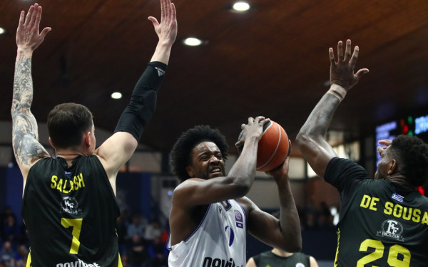 Μπάσκετ: Άντεξε μόνο ένα δεκάλεπτο ο Ηρακλής κόντρα στο μαχητικό Μαρούσι (βίντεο)