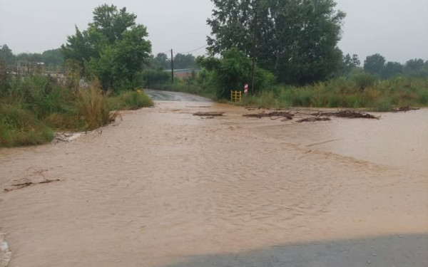 Κακοκαιρία Erminio: Προβλήματα στην Κεντρική Μακεδονία - Ποιοι δρόμοι είναι κλειστοί σε Ημαθία και Πιερία