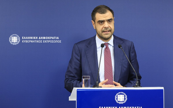 Ανασχηματισμός: Το νέο κυβερνητικό σχήμα - Όλα τα ονόματα