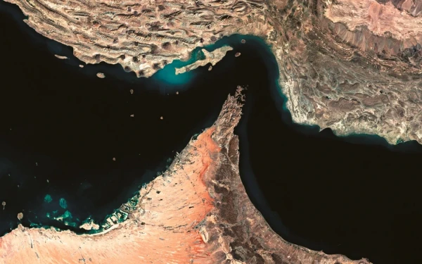 Σήμερα στην Βρετανία κρίσιμη στρατιωτική σύσκεψη για τα Στενά του Ορμούζ