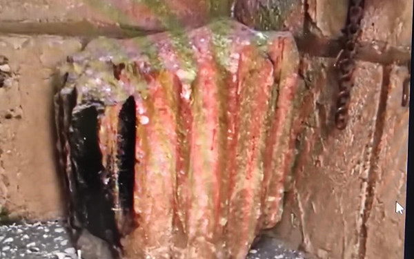 Χαλκίδα: Διακινητές ναρκωτικών είχαν στο σπίτι τους αρχαίο κίονα