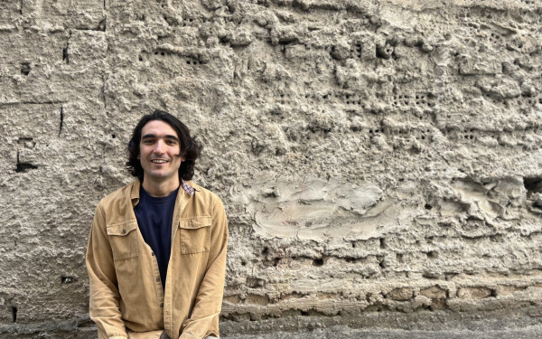 Μίλτος Τσιάντος: Ο έρωτας μας κάνει αθάνατους, έστω και για λίγο