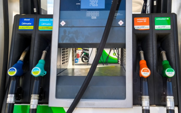 Καύσιμα: Έρχεται αποκλιμάκωση στις τιμές από την επόμενη εβδομάδα