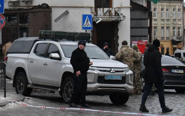 Ουκρανία : Άνδρας άνοιξε πυρ στο Κίεβο - Τουλάχιστον πέντε νεκροί, σκοτώθηκε από αστυνομικά πυρά ο δράστης