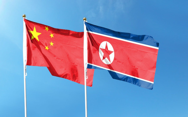 Κίνα: Το Πεκίνο επιθυμεί την ενίσχυση των ανταλλαγών του με τη Βόρεια Κορέα