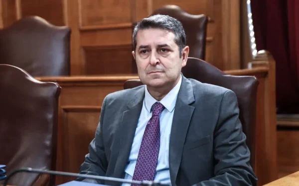 Γιώργος Μυλωνάκης: «Παραμένει διασωληνωμένος και σε σταθερή κατάσταση» - Το νέο ιατρικό ανακοινωθέν