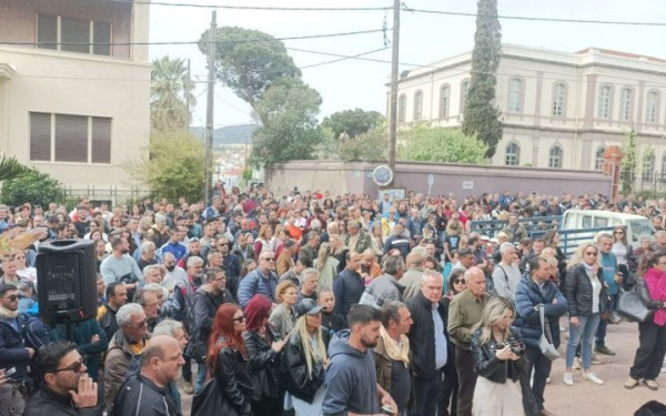 Στο Υπουργείο Αγροτικής Ανάπτυξης οι αγρότες της Λέσβου – Συνεχίζονται οι κινητοποιήσεις για τον αφθώδη πυρετό