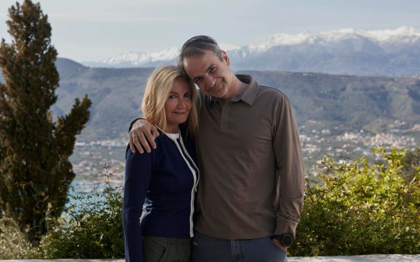 Ευχές για το Πάσχα στέλνει από τα Χανιά ο Κ. Μητσοτάκης