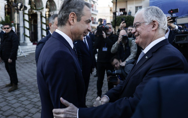 Συνάντηση πρωθυπουργού με τον Πρόεδρο της Δημοκρατίας