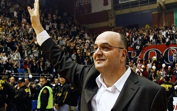 Το ευρωπαϊκό μπάσκετ πενθεί για την απώλεια του μεγάλου Ντούσκο Βουγιόσεβιτς (βίντεο)