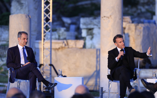 Δείτε live τη συζήτηση Μητσοτάκη - Μακρόν στη Ρωμαϊκή Αγορά: «Τα επόμενα χρόνια θα είναι υπαρξιακής σημασίας για την ΕΕ»