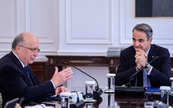 Κυρ. Μητσοτάκης προς Α. Κουμπίλιους: Η άμυνα είναι ευρωπαϊκό δημόσιο αγαθό και απαιτεί κοινό δανεισμό