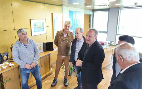 Θεσσαλονίκη: Το «ευχαριστώ» Αγγελούδη στους εργαζόμενους που έσωσαν τη ζωή άστεγου - Το σοκ και οι δραματικές περιγραφές τους (βίντεο)