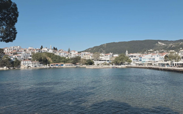 Η Σκιάθος περνά σε νέα αναπτυξιακή τροχιά - Κοινωνία και βιωσιμότητα στο επίκεντρο του «AGORA»
