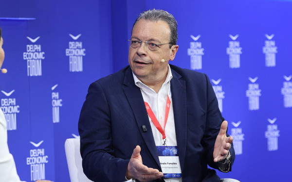 Σ. Φάμελλος: «Όλο το υπερπλεόνασμα να δοθεί για αναστολή του ΦΠΑ σε τρόφιμα και φάρμακα, μείωση του ΕΦΚ και 13η σύνταξη»