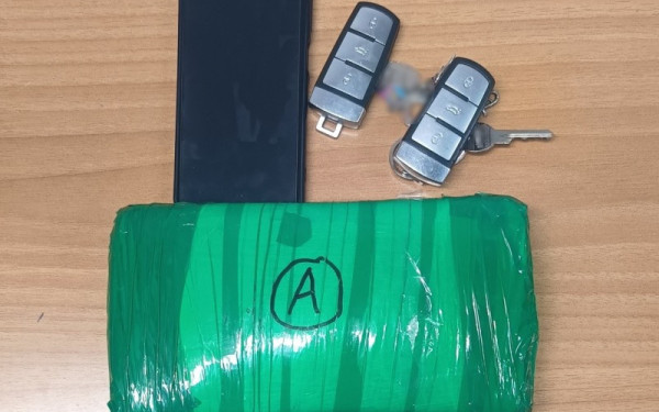 Θεσσαλονίκη: Τον έπιασαν με πάνω από ένα κιλό κοκαΐνης στο πορτ-μπαγκάζ - Την εντόπισε ο «Ακύλας» (βίντεο)