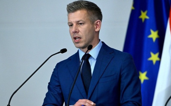 Ουγγαρία: Ο νεοεκλεγείς πρωθυπουργός Μαγιάρ θέλει συνάντηση με τον Ζελένσκι τον Ιούνιο