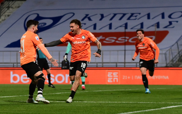 Τελικός κυπέλλου: Ο ΟΦΗ ανέτρεψε το σκορ και προηγείται με 2-1 επί του ΠΑΟΚ