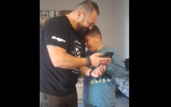 Κύπελλο: Πιτσιρικάς οπαδός του ΟΦΗ ξεσπά σε κλάματα όταν μαθαίνει πως θα ταξιδέψει στον Βόλο για τον τελικό με τον ΠΑΟΚ (βίντεο)