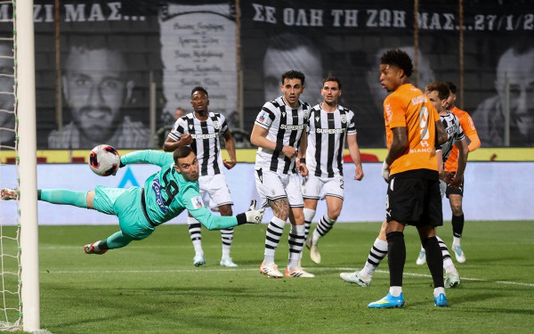 Κύπελλο Ελλάδας: Ο ΠΑΟΚ ηττήθηκε από τον ΟΦΗ στο θρίλερ του Βόλου και μένει με άδεια χέρια στη σεζόν των 100 χρόνων