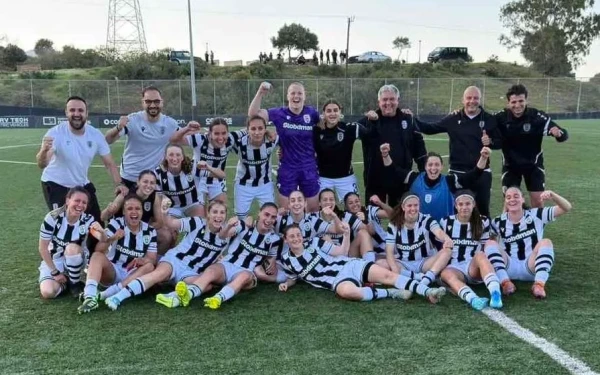 Ποδόσφαιρο: Οι γυναίκες του ΠΑΟΚ επέστρεψαν στο θρόνο τους (βίντεο)