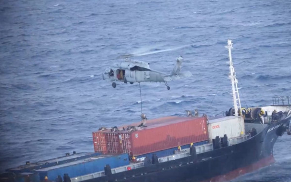 Νέο ρεσάλτο αμερικανών πεζοναυτών σε πλοίο στην Αραβική Θάλασσα (βίντεο)