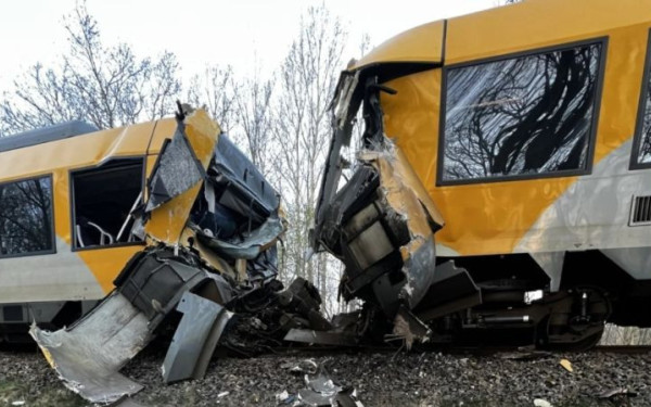 Δανία: Μετωπική σύγκρουση τρένων στο Χίλεροντ - Αρκετοί τραυματίες