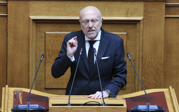 Βουλή-Δ. Βαρτζόπουλος: Ζητώ άρση ασυλίας μου, ο πολιτικός είναι συμπαραστάτης του πολίτη