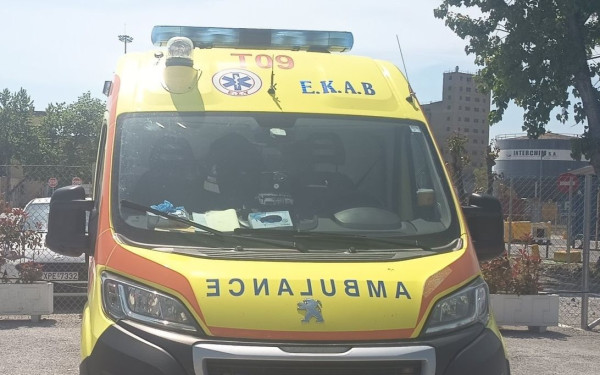 Θεσσαλονίκη: Σοβαρό τροχαίο πριν λίγο με έναν πολυτραυματία