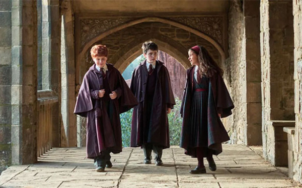 Στα γυρίσματα του δεύτερου κύκλου του Harry Potter προχωρά το HBO χωρίς να έχει κάνει πρεμιέρα καν ο πρώτος